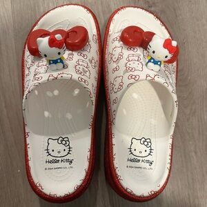 Hello kitty croc sandals + hello kitty charm